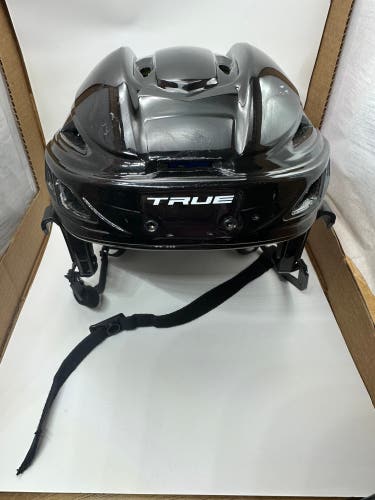 Medium True Dynamic 9 Helmet (Used)