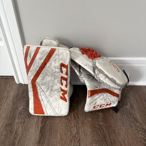 CCM P2.5 Regular Junior Glove and Blocker Set (Used)