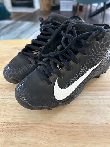 Black Kid's 12K (Little Kids) Youth High Top Molded Cleats (Used)