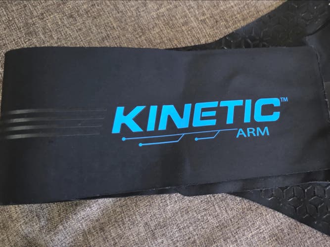 (Used) LHT Youth L Kintec Arm sleeve