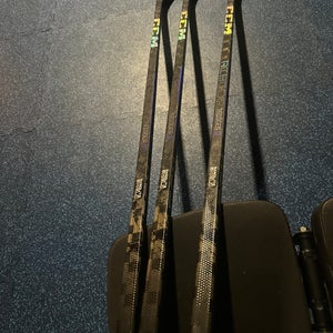 Senior CCM Ribcor Trigger 9 Pro Right Handed Hockey Stick P28M 85 Flex Pro Stock (Used)