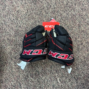 CCM JetSpeed FT390 Gloves 11" (New)