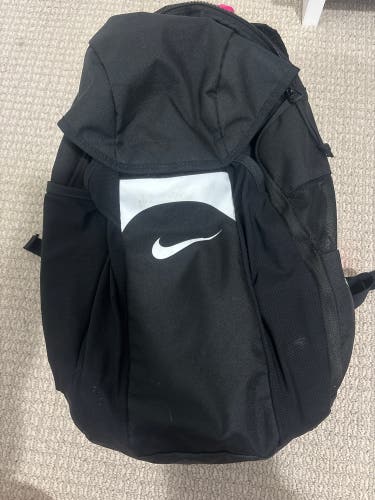 Black Adult Unisex Nike Backpack (Used)