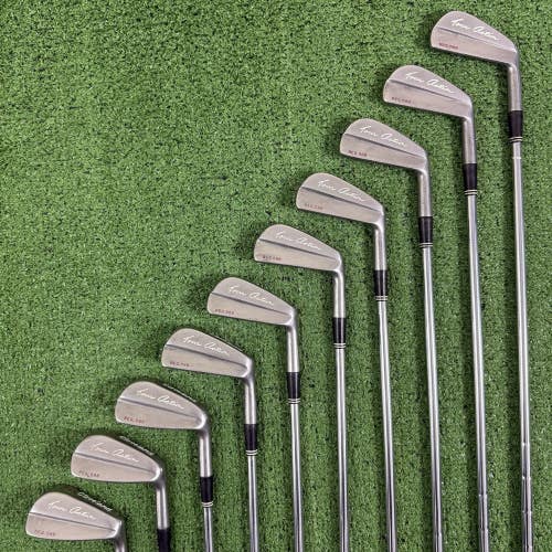 Cleveland Tour Action TA Reg 588 Blade Iron Set 1-PW Steel Regular Flex