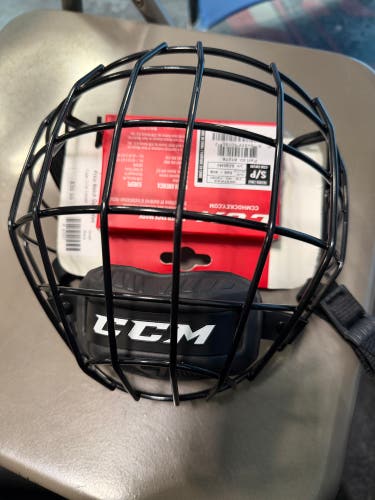 Small CCM FM580 Full Cage (New)