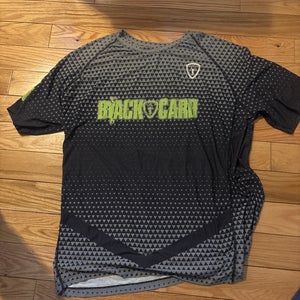 Gray Medium/Large Men's Adrenaline Shirt (Used)