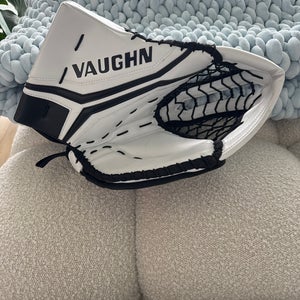 2023 Vaughn V10 Pro Carbon Regular (New)