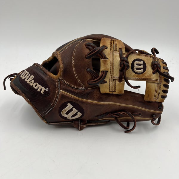 Wilson A2000 1787 11.75 Infield Baseball Glove