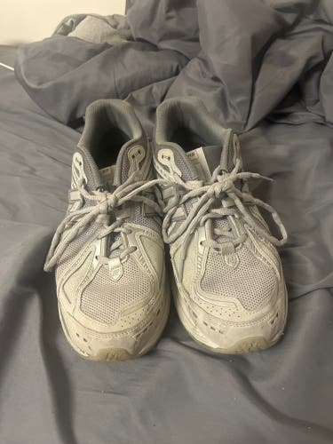 Gray Men's Size M 11.5 (W 12.5) Adult New Balance 1906R Shoes (Used)