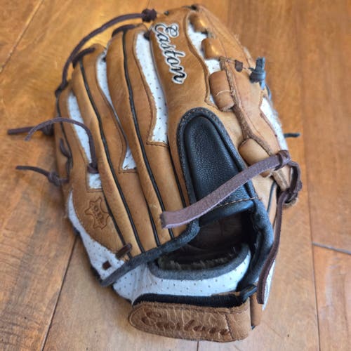 Easton RH Fastpitch Natural elite Softball Glove Oil Tanned Genuine Steer Hide 13"