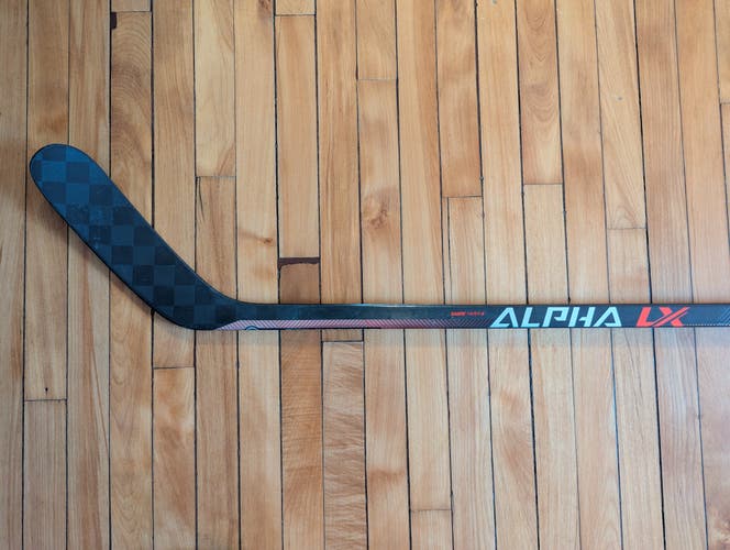 Senior Warrior Alpha LX Right Handed Hockey Stick Toe Pattern 95 Flex Pro Stock (Used)