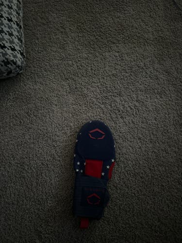 Blue Junior EvoShield Sliding Mitt (Used)