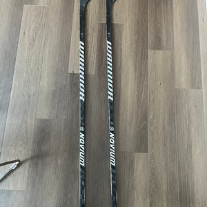 Warrior Novium Pro Right Handed Hockey Stick P28 100 Flex Pro Stock Hockey Drew Doughty *2 Pack