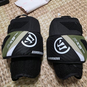 Warrior Ritual X5 Pro Senior Goalie Knee Guards