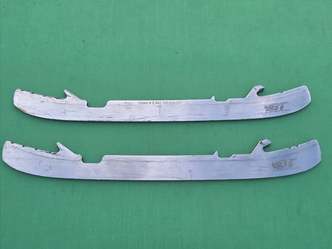 BladeTech Replacement Steel Blades 221 mm