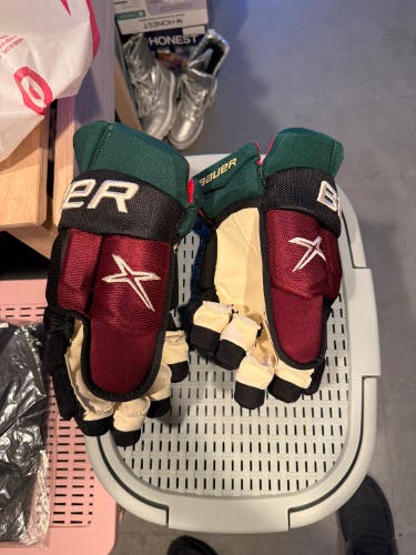 (Erickson) Bauer Vapor Hyperlite Gloves 14" (New)