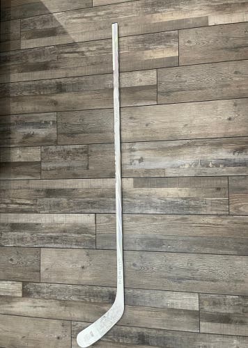 Senior Bauer Proto-R WHITE Right Handed Hockey Stick P90T 87 Flex (Used)