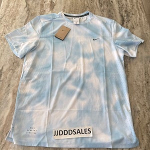 Nike Running Division Breathe Running Top Dri-FIT ADV HJ4148-422 Mens Size M NWT

New With Tags