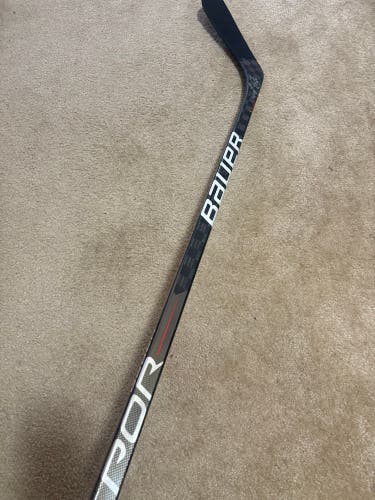 Signed Vrana Senior Bauer Vapor Hyperlite Left Hand Hockey Stick P92 87 Flex Pro Stock (Like New)