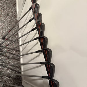 Men's Cobra King Right Handed Iron Set Stiff Flex Graphite/Steel Shaft (Used)