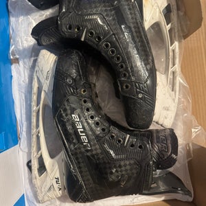 2022 Bauer Supreme Mach Hockey Skates Regular Width 10 (Used)