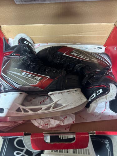 CCM JetSpeed FT460 Hockey Skates Regular Width 7 (Used)