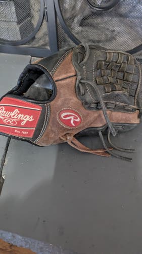 Rawlings RH Infield D1200DB Baseball Glove 12" (Used)