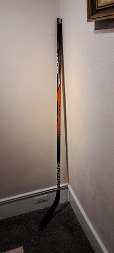 Senior Bauer Custom Right Handed Hockey Stick Toe Pattern 65 Flex (Used)
