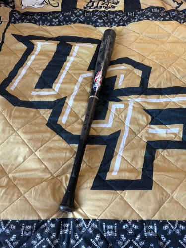 Baum White Stock BBCOR Certified Bat (-3) 29 oz 32" (Used)