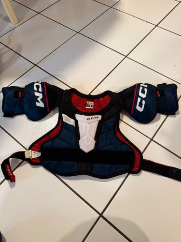 Large Junior CCM Next Shoulder Pads (Used)