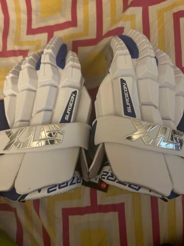 STX Surgeon RZR2 Lacrosse Gloves Large (New)