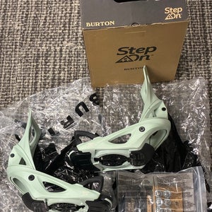 Women's Small Burton Step On Snowboard Bindings (New)
