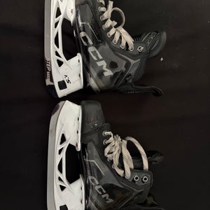 CCM Tacks XF Pro Hockey Skates Regular Width Size 3.5 (Used)
