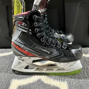 2019 Bauer Vapor X2.9 Hockey Skates Regular Width Size 2 (Used)