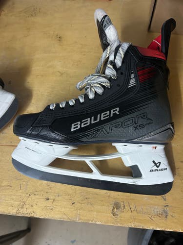 Bauer Vapor X-Lite Hockey Skates Extra Wide Width 8 (Used)