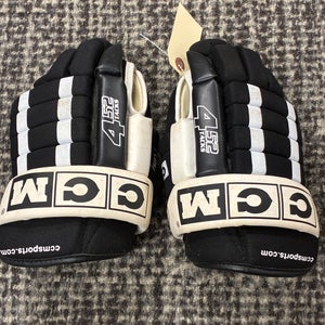 CCM Tacks 452 Gloves I Youth 11"