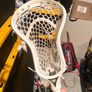 ECD DNA 2.0 Strung on maverick a1 shafts