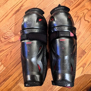 Intermediate Bauer Vapor 3X Pro 13" Shin Pads (Used)