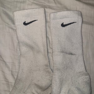 White Men's Medium/Large Nike Socks (Used)