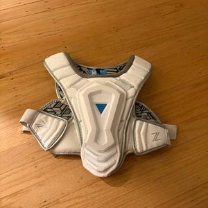 Small Youth True Zerolyte Shoulder Pads (Used)