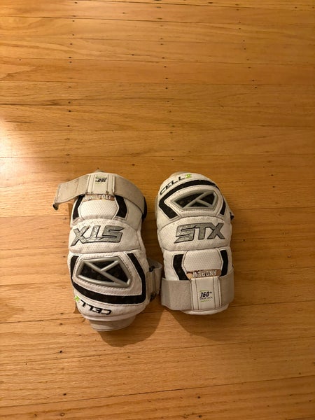 Small Youth STX Cell V Arm Pads (Used)