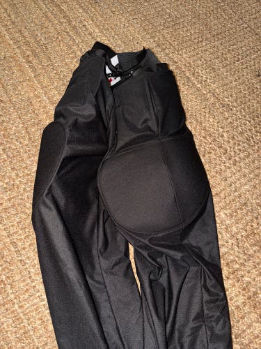 Stevens Padded Referee Pants new without tags