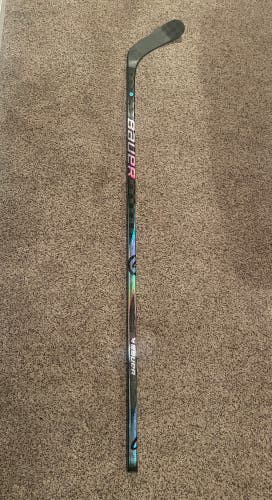 Senior Bauer Proto2 Right Handed Hockey Stick P92 77 Flex (New)