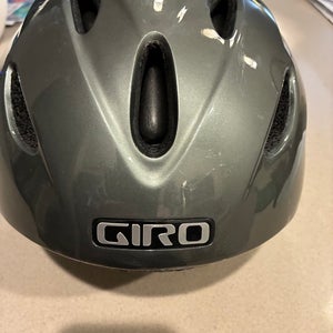 Men's Large Giro Helmet (Used)