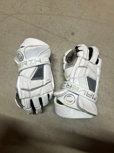 Maverik M5 Lacrosse Gloves Large (Used)
