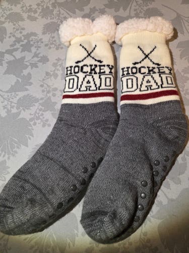 NWOT "Hockey Dad" Sherpa-Lined Grip Men's Slipper Socks