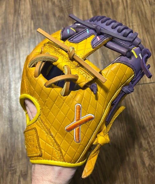 RH Absolutely Ridiculous Infield Baseball Glove 11.5" (Used)