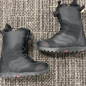 Burton Mint Boa Snowboard Boots I Women’s 8.5