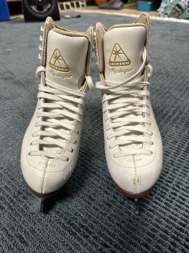 Jackson Ultima Mystique Figure Skates Adult 4.5 C (Used)