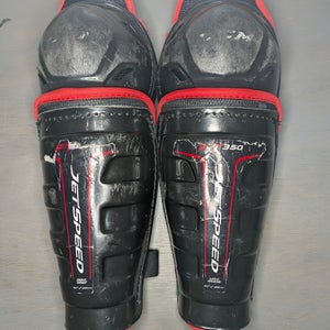 Youth CCM JetSpeed FT350 10" Shin Pads